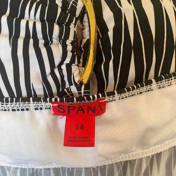 Spanx Tankini Top Size 14, never worn - Picture 9 of 11